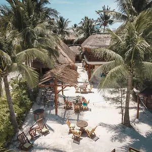 https://casa-iguana-holbox.quintano-roohotels.com